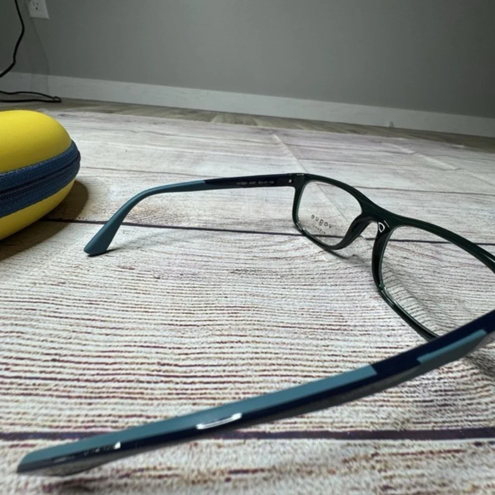 VOGUE KIDS EYEWEAR VY 2021‎ 3107 50-17-130 Blue Frames New With Case